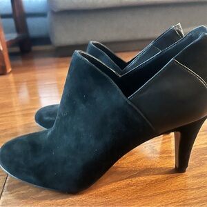 Vince Camuto Black Suede Heeled Ankle Booties